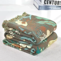 Nordische Waldtier-Überwurfdecke - Gemütliche Cartoon-Dekodecke