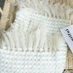 Nordische weiße Strickdecke - Weicher Sofa-Bettbezug für die Heimdekoration