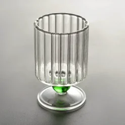 Nordische Weingläser mit geriffelten Perlen – Elegante Vintage-Trinkbecher