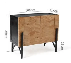 Nordischer Holzschrank – Elegante Aufbewahrungslösung für den Seiteneingang