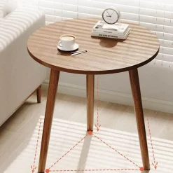 Nordischer runder Couchtisch – Moderne Eleganz für das Wohnzimmer
