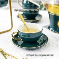 Nordisches Blumentee-Set – Porzellan-Teekanne mit Sieb