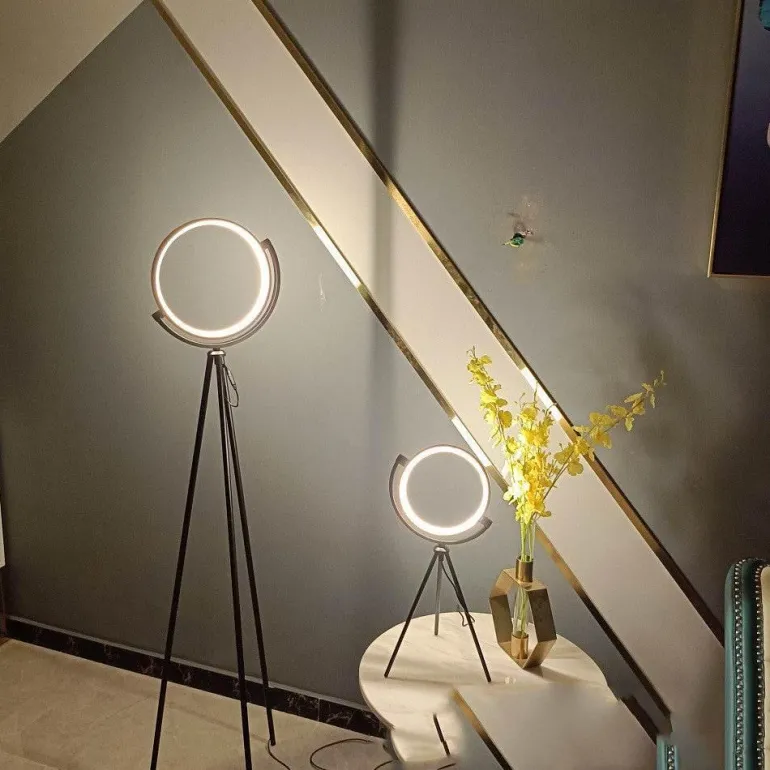 Orbital Grace Floor Lamp - Modern Adjustable Lighting