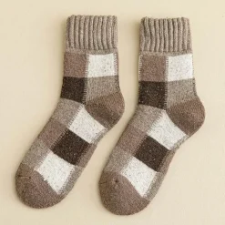 Patchwork-Crew-Socken für Herren – stilvolles, farbenfrohes Design