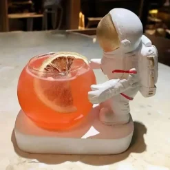 Personalisierte im Dunkeln leuchtende Astronauten-Cocktailgläser - Molekulare Getränkebecher