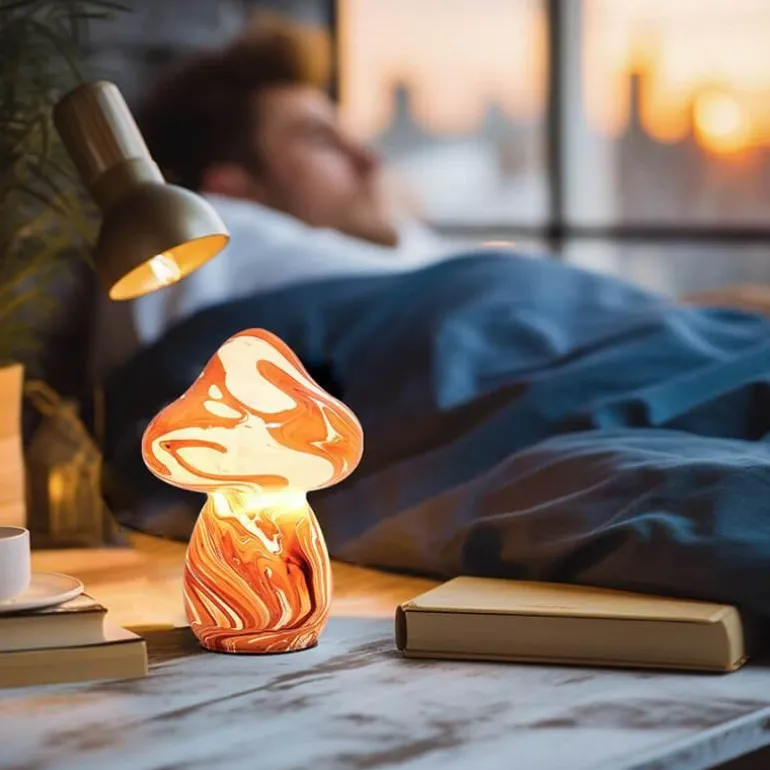 Pilzlampe aus Buntglas – Einzigartige dekorative Leuchte