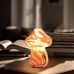 Pilzlampe aus Buntglas – Einzigartige dekorative Leuchte
