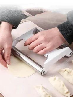 Pizzateig-Docker aus Edelstahl – Teigroller zum Backen