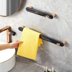 Platzsparender Handtuchhalter fürs Badezimmer – Kompakter Halter für Handtücher