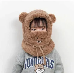 Plüschbär-Schalmaske – warmes Winteraccessoire