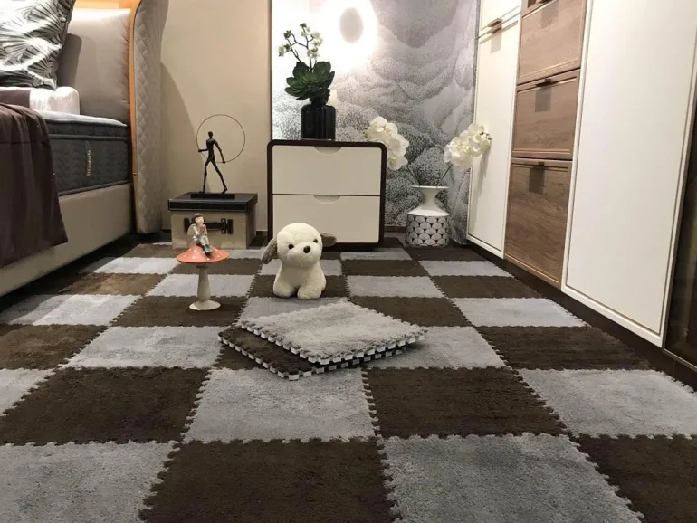 Plüschige Winter-Puzzlematte - Weiche DIY-Spielmatte