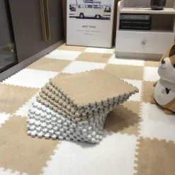 Plüschige Winter-Puzzlematte - Weiche DIY-Spielmatte