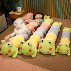 Raupen-Plüschkissen – weiches süßes Spielzeug