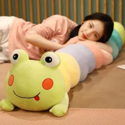 Raupen-Plüschkissen – weiches süßes Spielzeug