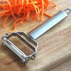 Reibe aus Edelstahl – Multifunktionswerkzeug für Obst und Gemüse