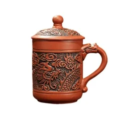 Reisebecher mit Drachen-Phönix-Motiv – Isoliertes Kaffeegeschenk