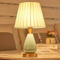 Retro Keramik Tischlampe - Vintage Wohnbeleuchtung Dekor