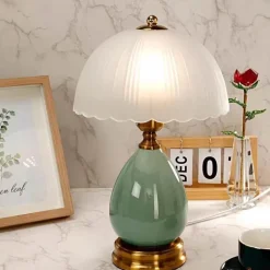 Retro Keramik Tischlampe - Vintage Wohnbeleuchtung Dekor