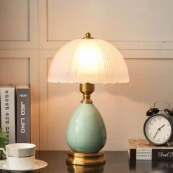 Retro Keramik Tischlampe - Vintage Wohnbeleuchtung Dekor