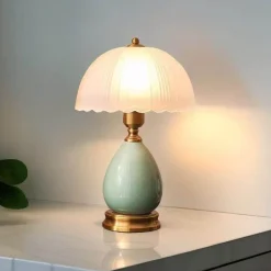 Retro Keramik Tischlampe - Vintage Wohnbeleuchtung Dekor