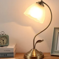 Retro Tiffany Tischlampe - Vintage Glasbeleuchtung