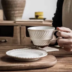 Retro-Kaffeetassen-Set aus Keramik – stilvolle Latte-Tee-Untertasse