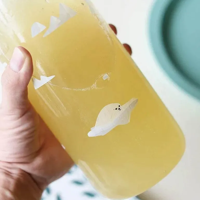 Robbenwal-Wasserflasche mit Hülle – Kreatives Camping-Trinkgeschirr
