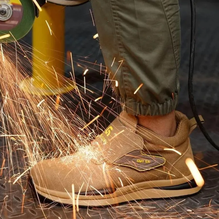 Robuste, durchtrittsichere Arbeitsstiefel – Sicherheitsschuhe für die Industrie