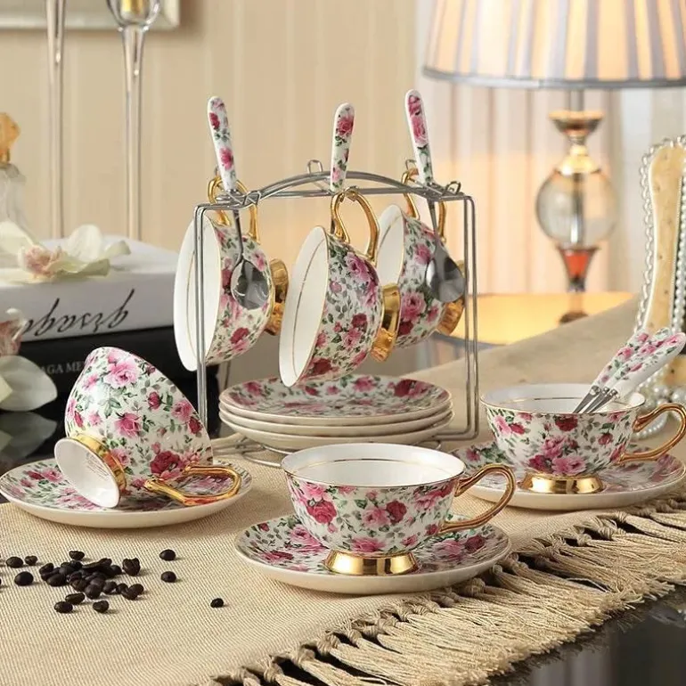 Romantisches Teetassen-Set aus Bone China – Blumendesign mit Untertasse und Löffel