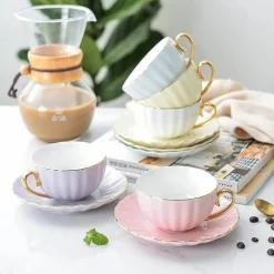 Rosa Kaffeetassen-Set aus Bone China – Englische Teetassen 200 ml