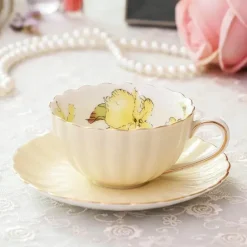 Rosa Teetassen-Set aus Porzellan – 200 ml, englisches Teegeschirr