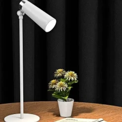 Rotierendes USB-Nachtlicht - Schreibtischlampe mit einstellbarer Helligkeit