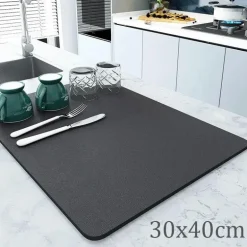 Saugfähige Abtropfmatte – Kaffeematte für die Küchentheke