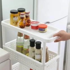 Schmales Küchenregal – platzsparender, beweglicher Organizer