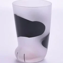 Schnapsglas mit Katzenpfote – Neuartiger Katzenkrallenbecher