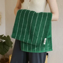 Schnelltrocknendes Ananas-Handtuch – Tropisches Strandhandtuch