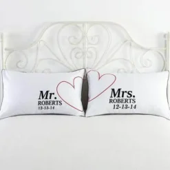 Süße Kissenbezüge für Paarbettwäsche – Schlafzimmerdekor mit Liebesthema