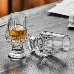 Seikō-Flötenglas – Elegantes Trinkglas