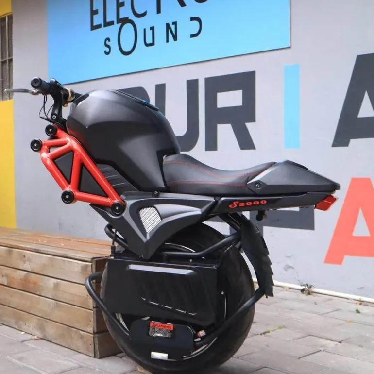 Selbstbalancierendes elektrisches Einrad - Smart Scooter