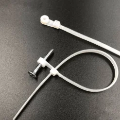 Selbstsichernde, montierbare Kabelbinder aus Kunststoff – langlebige Kabelmanagementlösungen