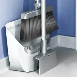 Self-Cleaning Foldable Broom Dustpan - Innovative Cleaning Tool