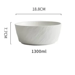 Servierschüssel aus mattierter Keramik – Schale mit gerader Kante und Steinstruktur