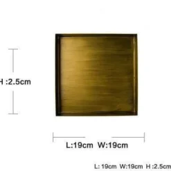 Serviertabletts aus goldenem Metall – luxuriöse dekorative Tabletts für das Esszimmer