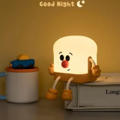 Süßes Toast-Nachtlicht – Dekorative Lampe für Kinder