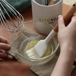 Silikon-Backset mit Holzgriffen – Antihaft-Backgeschirr-Essentials