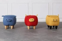 Skandinavischer Fußhocker – Schlichter kleiner Fußhocker