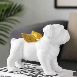 Skulptur mit schwarzen Bulldoggenflügeln – Keramik-Dekoration für Zuhause und Büro