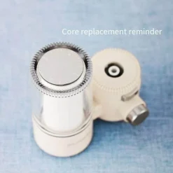 Smart Home Wasserfilterreiniger - Universal-Wasserhahnaufsatz