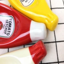 Soßenspender aus Keramik – Elegante Gewürzflasche