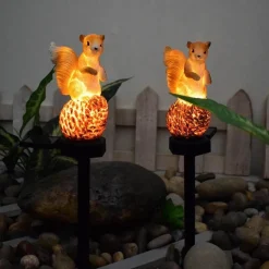Solarlaterne - Dekoratives Eichhörnchen-Gartenlicht